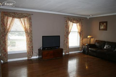 6159 Kings Scepter Road Grand Blanc, MI 48439 - Photo 17 of 49 20324951-16.JPG