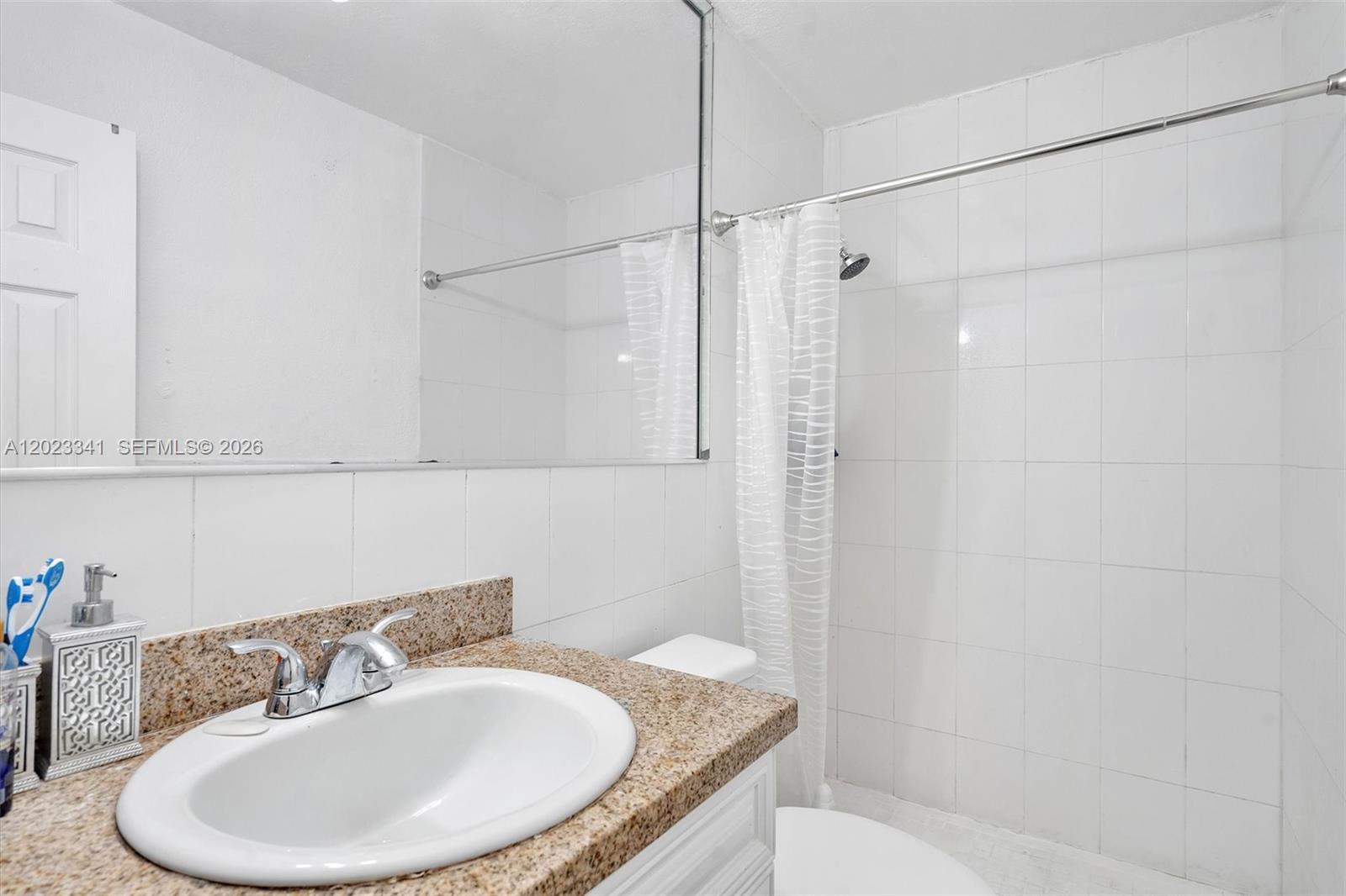 7232 Southwest 94th Place, Unit E6 Miami, FL 33173 - Photo 8 of 13