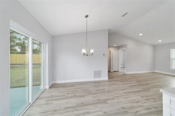 $217,900 | 24763 Highview Avenue, Dunnellon, FL 34431