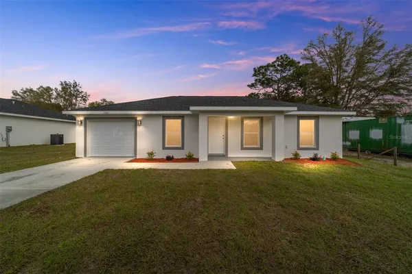 $217,900 | 24763 Highview Avenue, Dunnellon, FL 34431