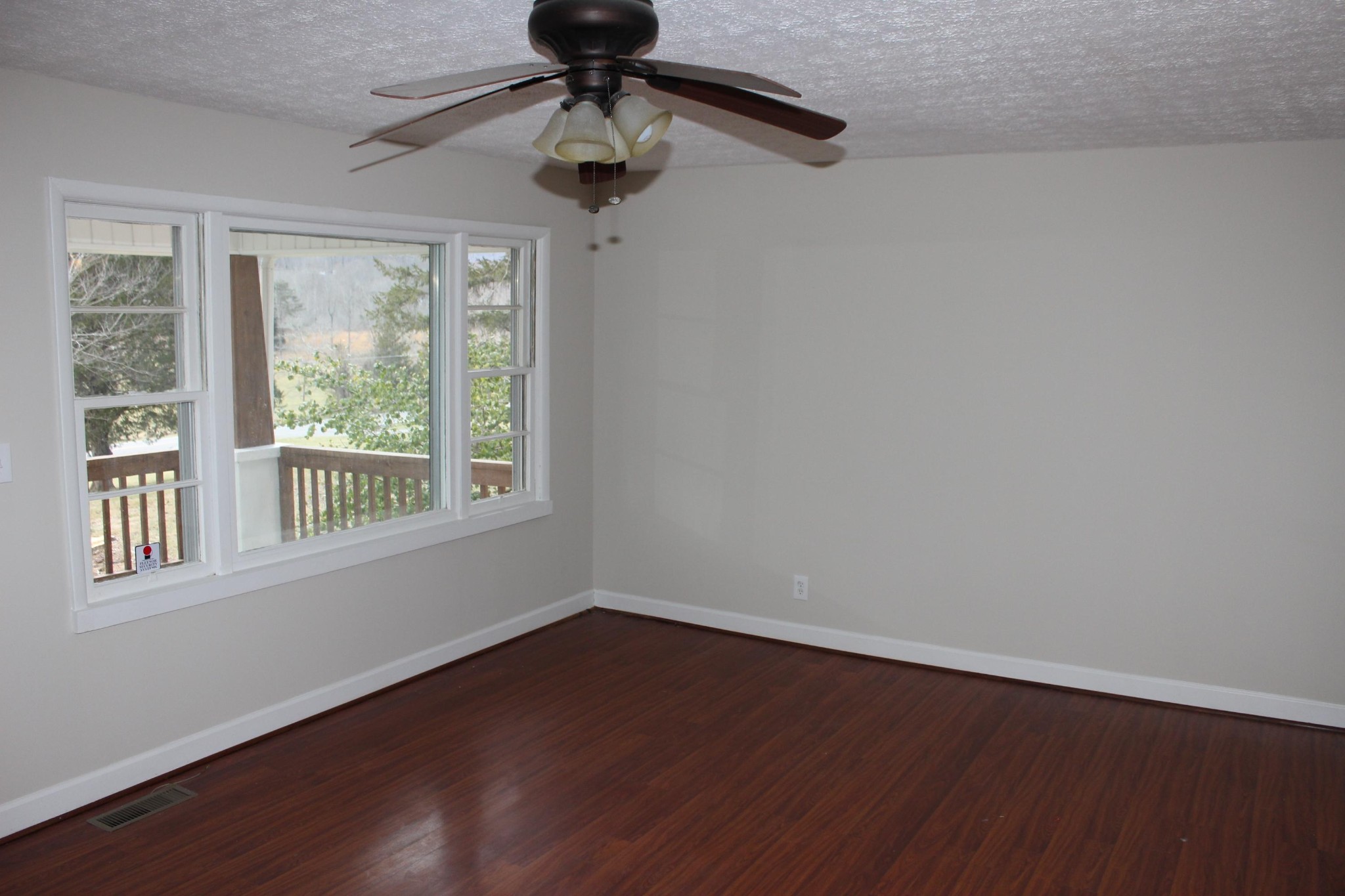 523 Davis Chapel Road La Follette, TN 37766 - Photo 9 of 31 Gallery Image 9
