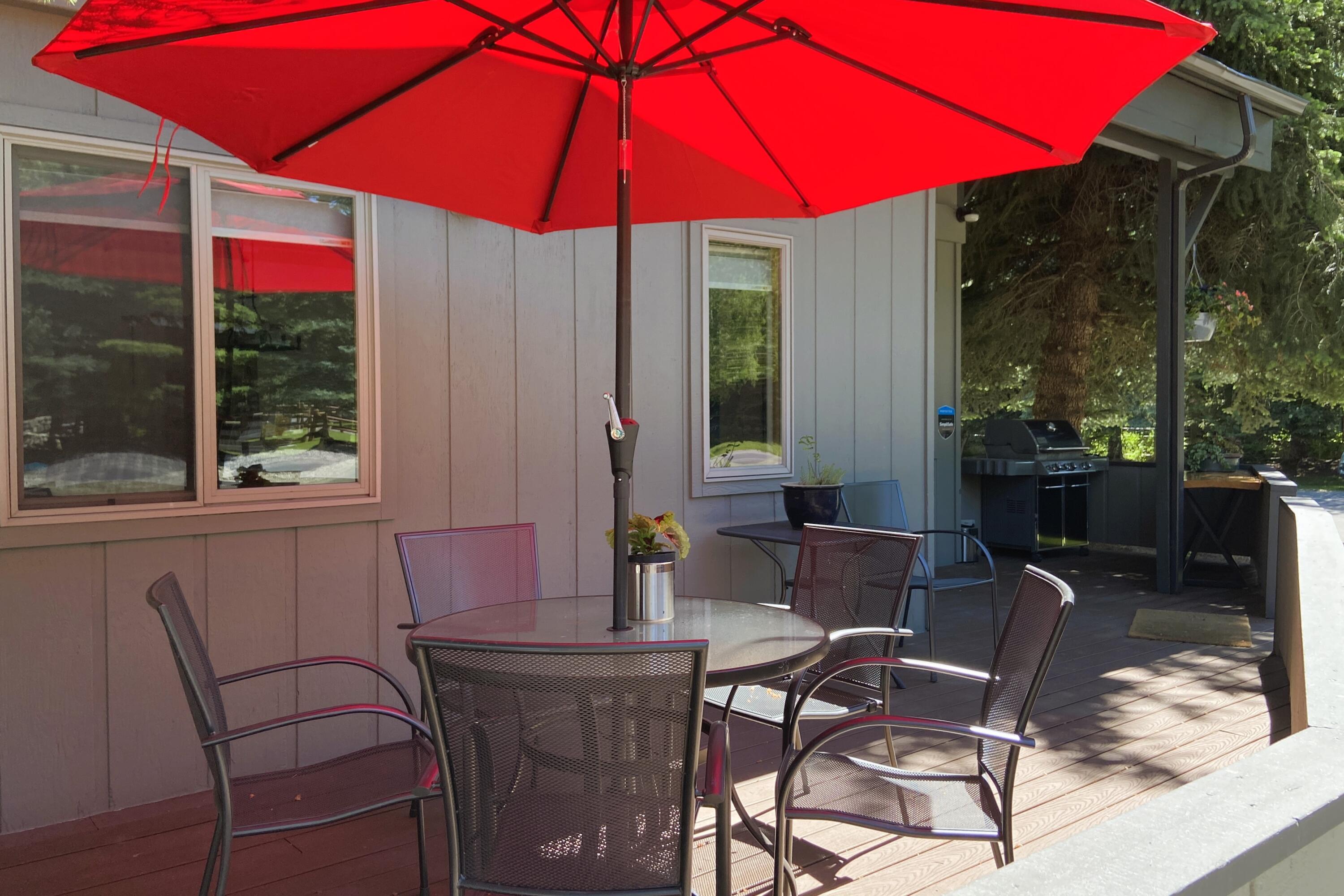 100 Pinewood Lane, Unit 100 Ketchum, ID 83340 - Photo 13 of 16 Large Deck