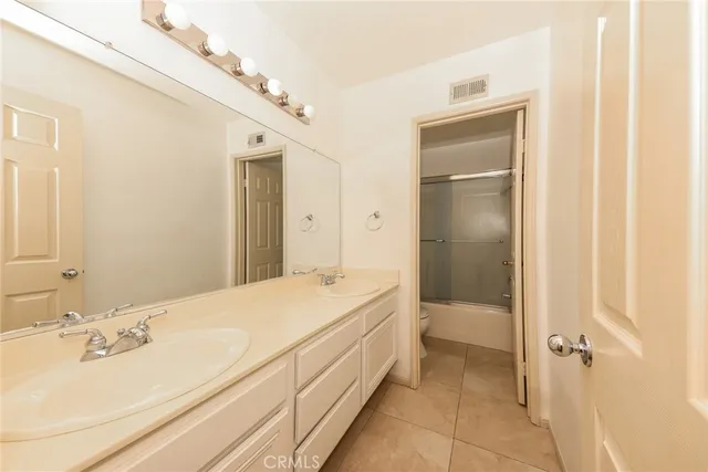 $925,000 | 620 Walnut Circle, Corona, CA 92881