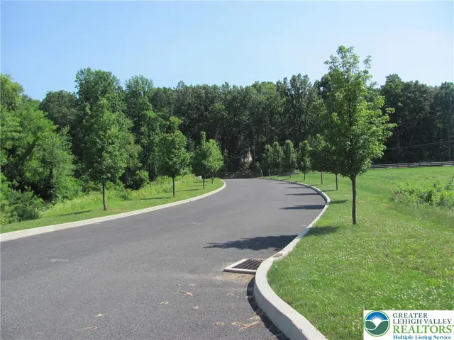 $3,495,000 | 2209 South Melrose Lane, Bethlehem, PA 18015