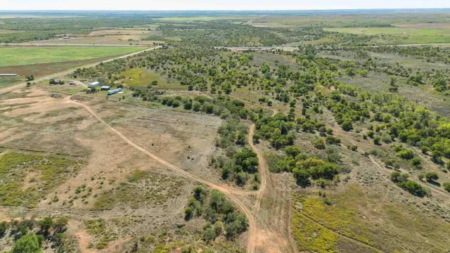 $1,120,000 | Quail Haven, Childress, TX 79201