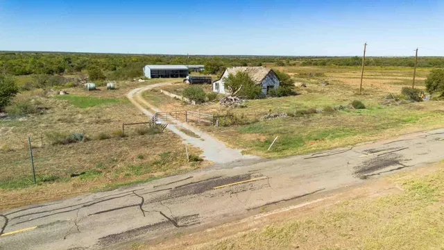 $1,120,000 | Quail Haven, Childress, TX 79201