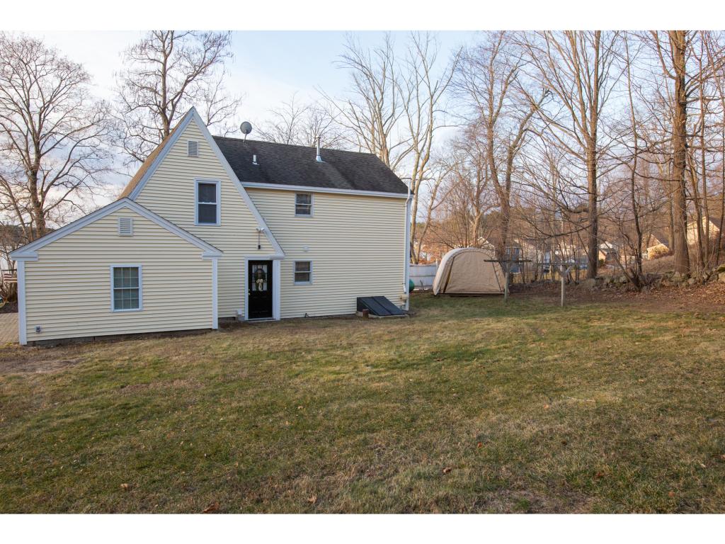 24 North Shore Road Derry, NH 03038 - Photo 27 of 34