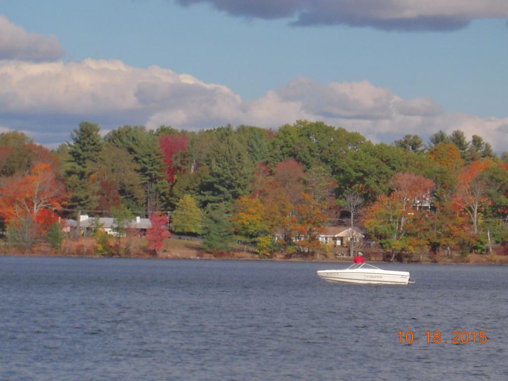 24 North Shore Road Derry, NH 03038 - Photo 33 of 34