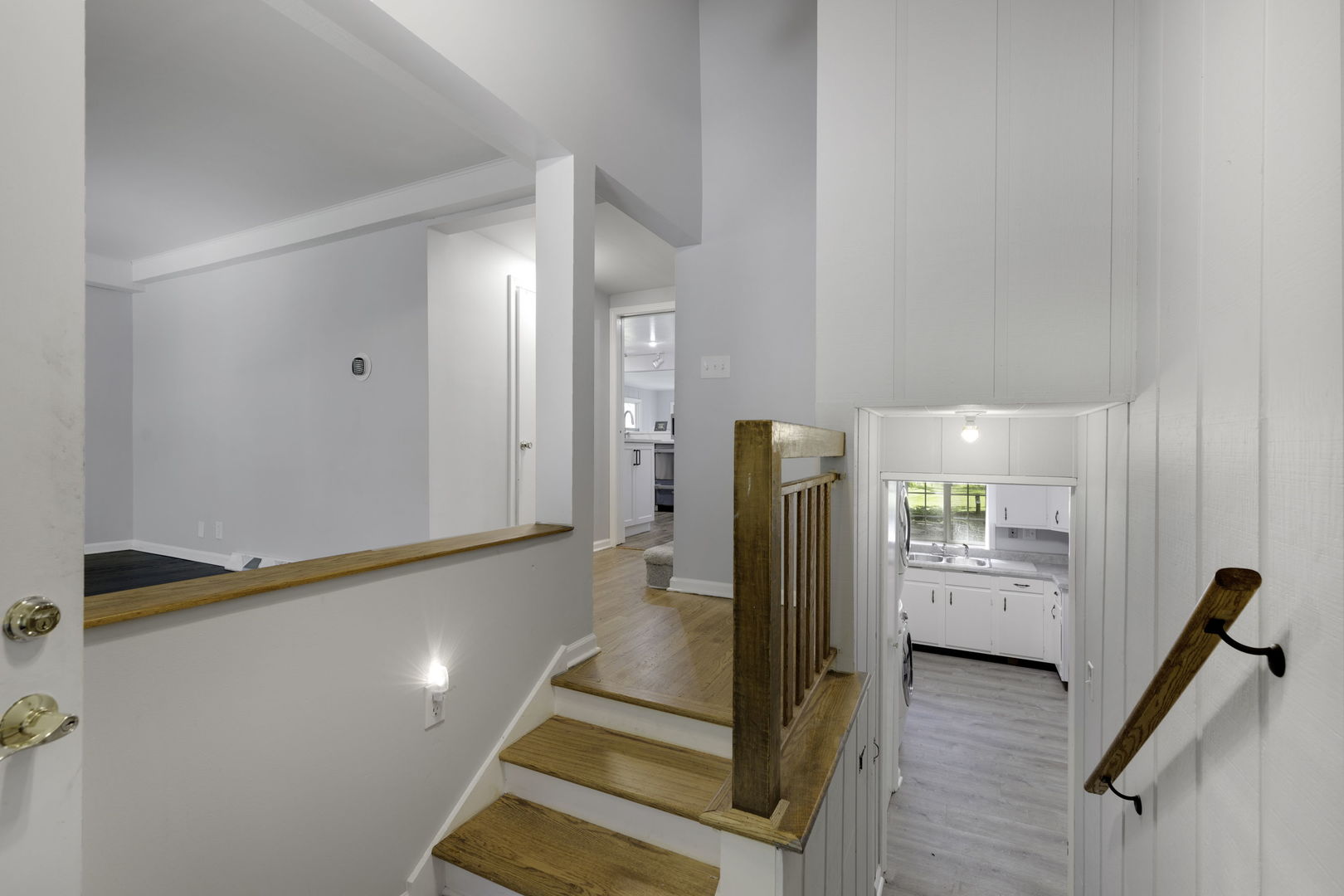52 Deerpath Road Deer Park, IL 60010 - Photo 3 of 22