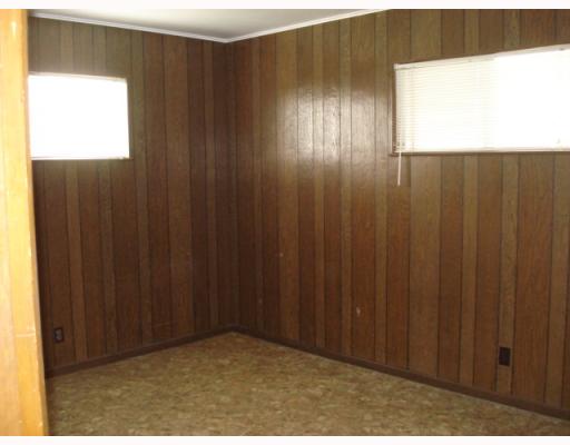 115 Magnolia Place Portland, TX 78374 - Photo 8 of 8 a view of an entryway