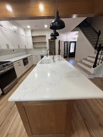 $2,800 | 1811 Emerald Lake Court, Houston, TX 77062