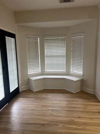 $2,800 | 1811 Emerald Lake Court, Houston, TX 77062