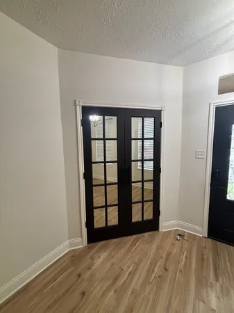 $2,800 | 1811 Emerald Lake Court, Houston, TX 77062