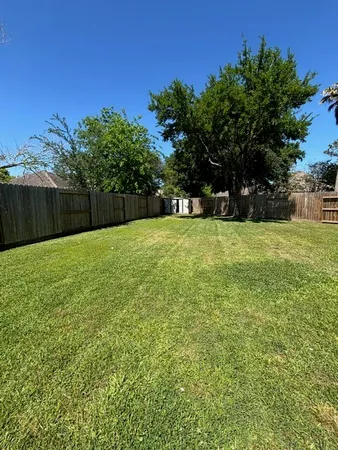 $2,800 | 1811 Emerald Lake Court, Houston, TX 77062