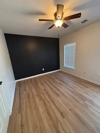 $2,800 | 1811 Emerald Lake Court, Houston, TX 77062