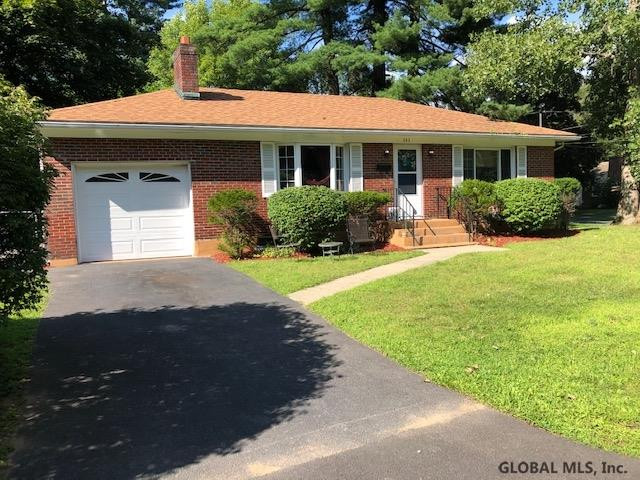 393 Wellington Road Bethlehem, NY 12054 - Photo 1 of 30 Photo 1