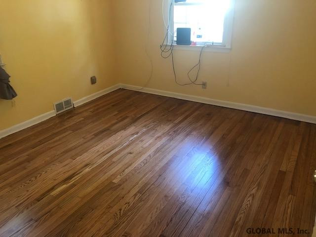 393 Wellington Road Bethlehem, NY 12054 - Photo 14 of 30 Photo 15