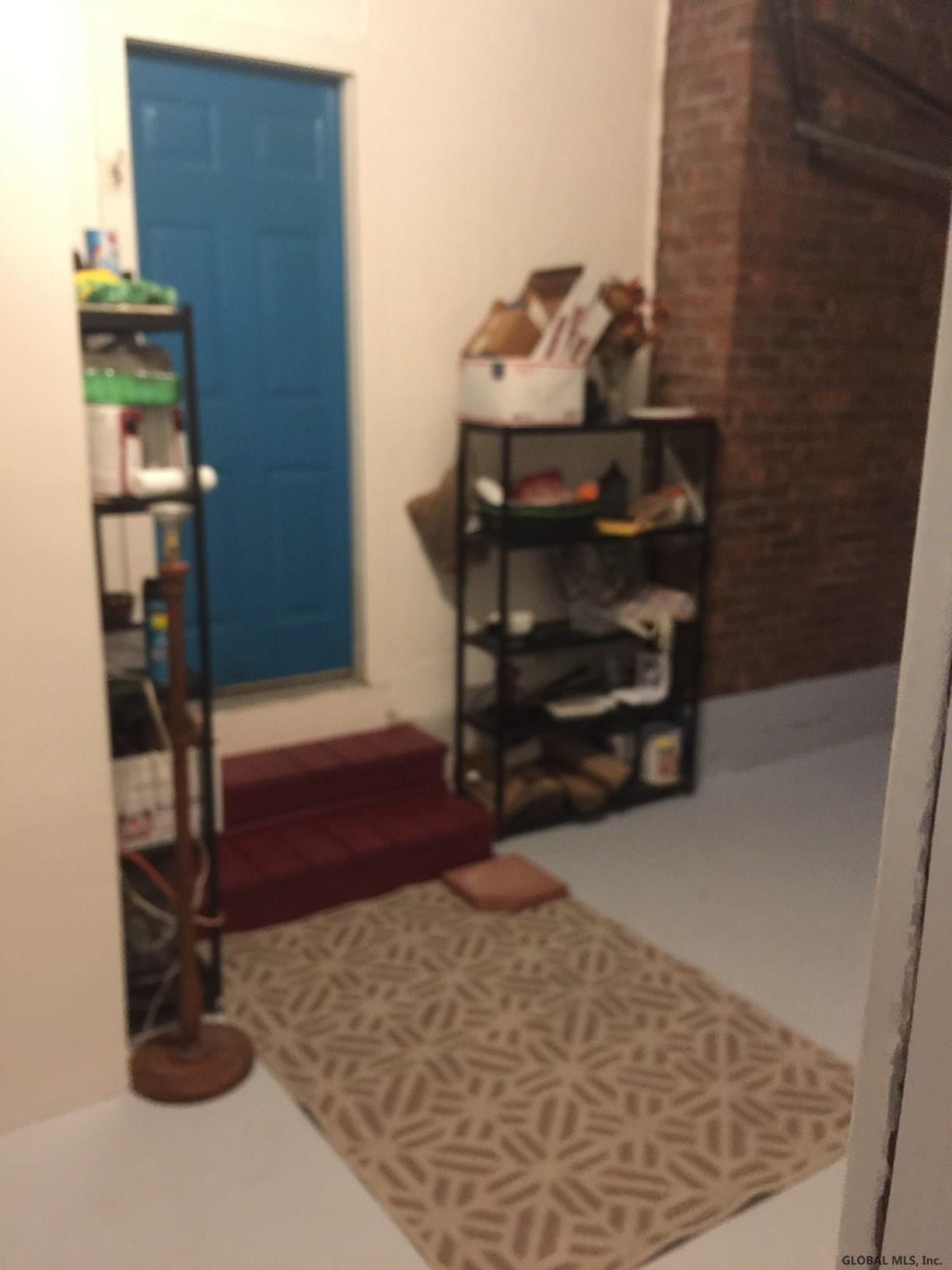 393 Wellington Road Bethlehem, NY 12054 - Photo 22 of 30 Photo 23