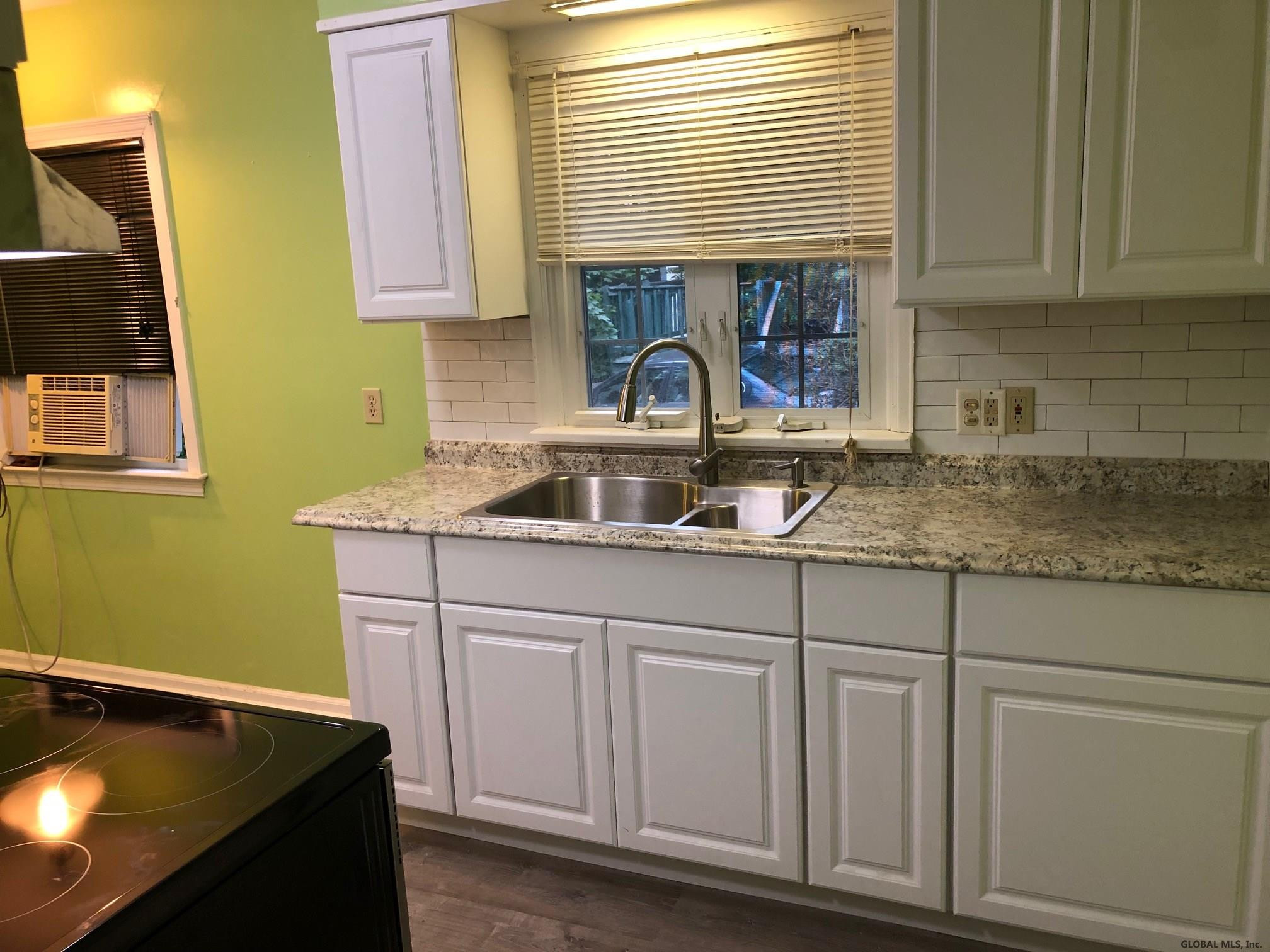 393 Wellington Road Bethlehem, NY 12054 - Photo 8 of 30 Photo 8