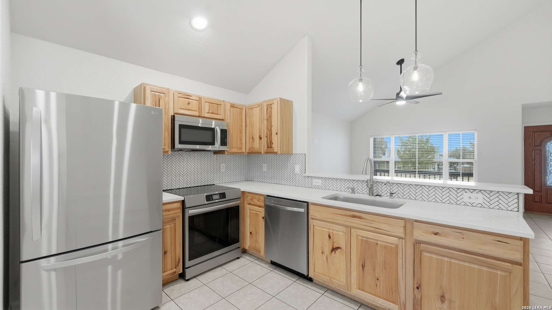 1361 Bob White Drive Spring Branch, TX 78070 - Photo 6 of 30