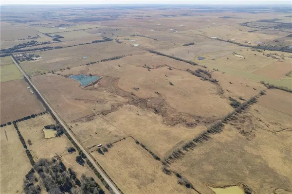 $672,000 | Queens Road, Bartlett, KS 67332