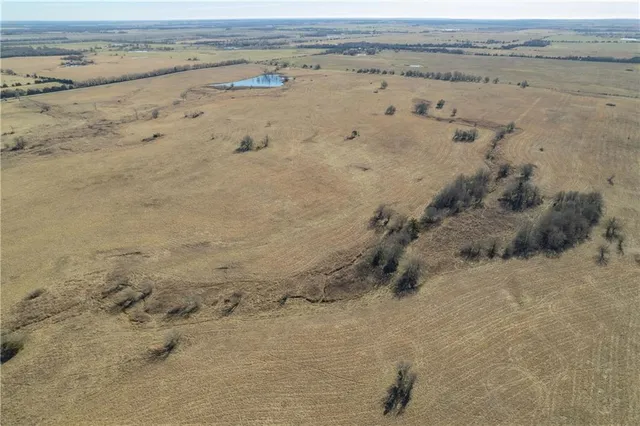 $672,000 | Queens Road, Bartlett, KS 67332