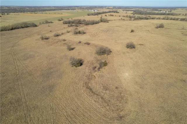 $672,000 | Queens Road, Bartlett, KS 67332