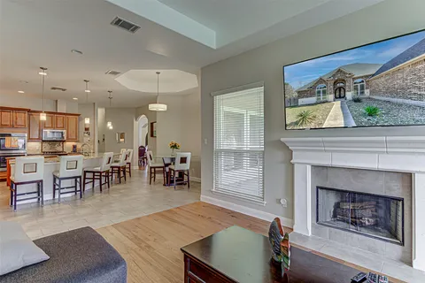 $674,000 | 105 Arbors Circle, Elgin, TX 78621