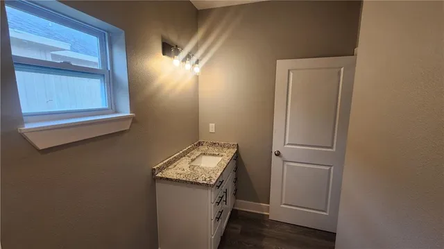 $299,000 | 1601 Al Ortolani Way, Pittsburg, KS 66762