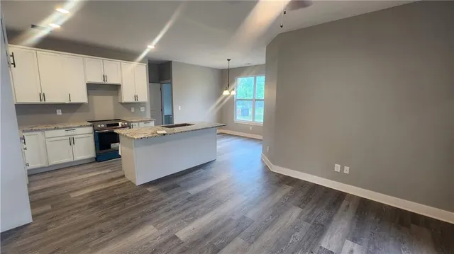 $299,000 | 1601 Al Ortolani Way, Pittsburg, KS 66762