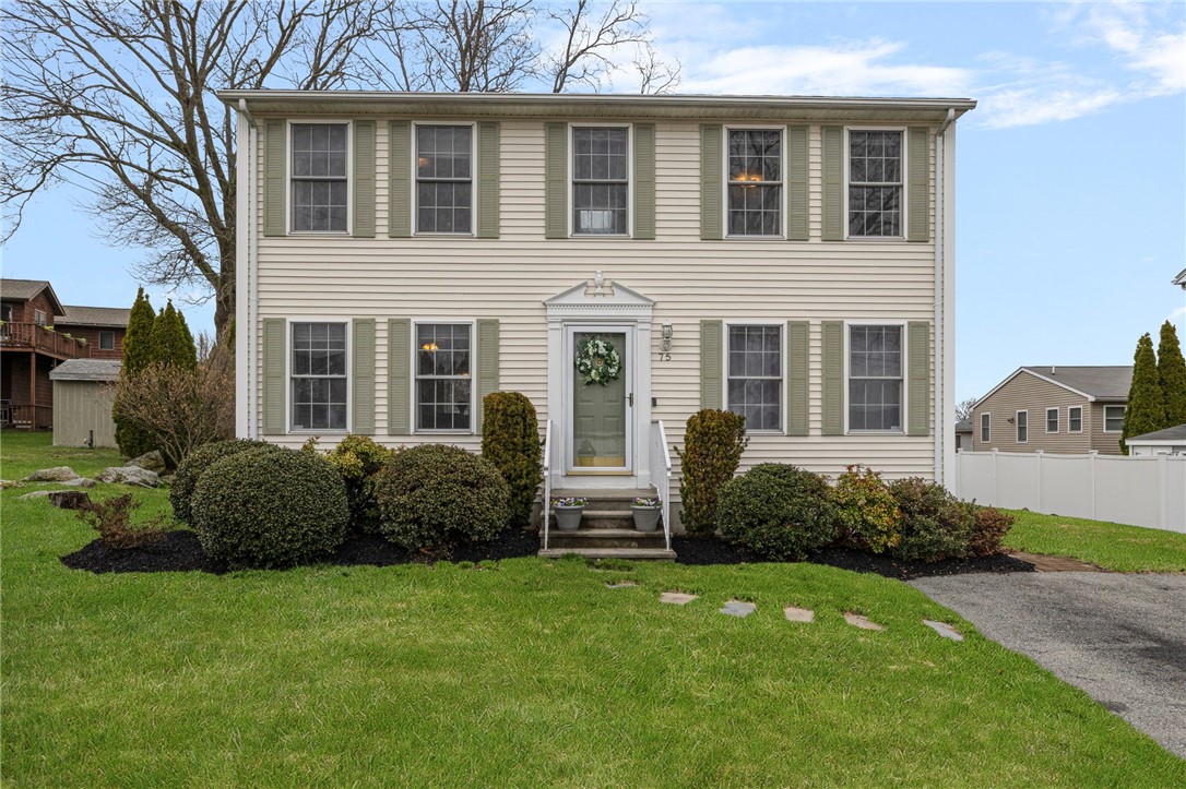 75 MacBeth Street Cranston, RI 02920 - Photo 1 of 45