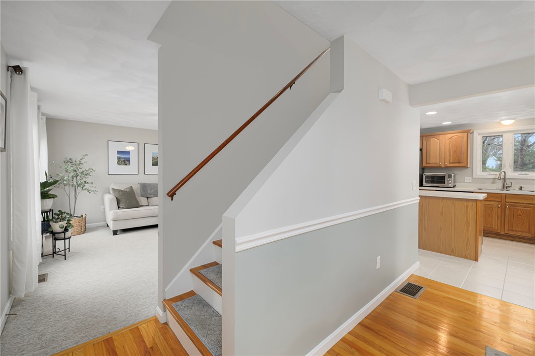 75 MacBeth Street Cranston, RI 02920 - Photo 18 of 45