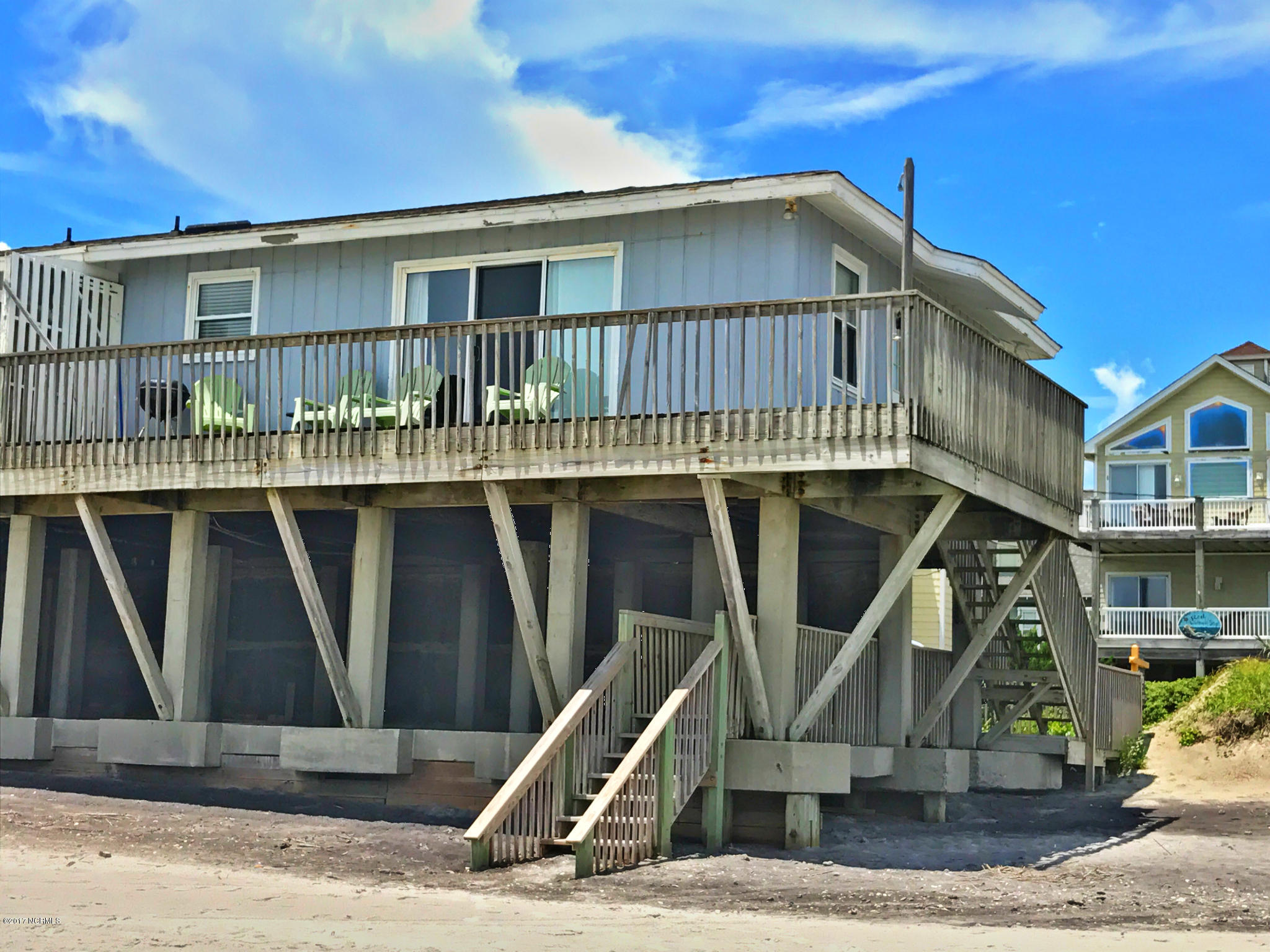 486 Topsail Road North Topsail Beach, NC 28460 - Photo 2 of 14 IMG_4318