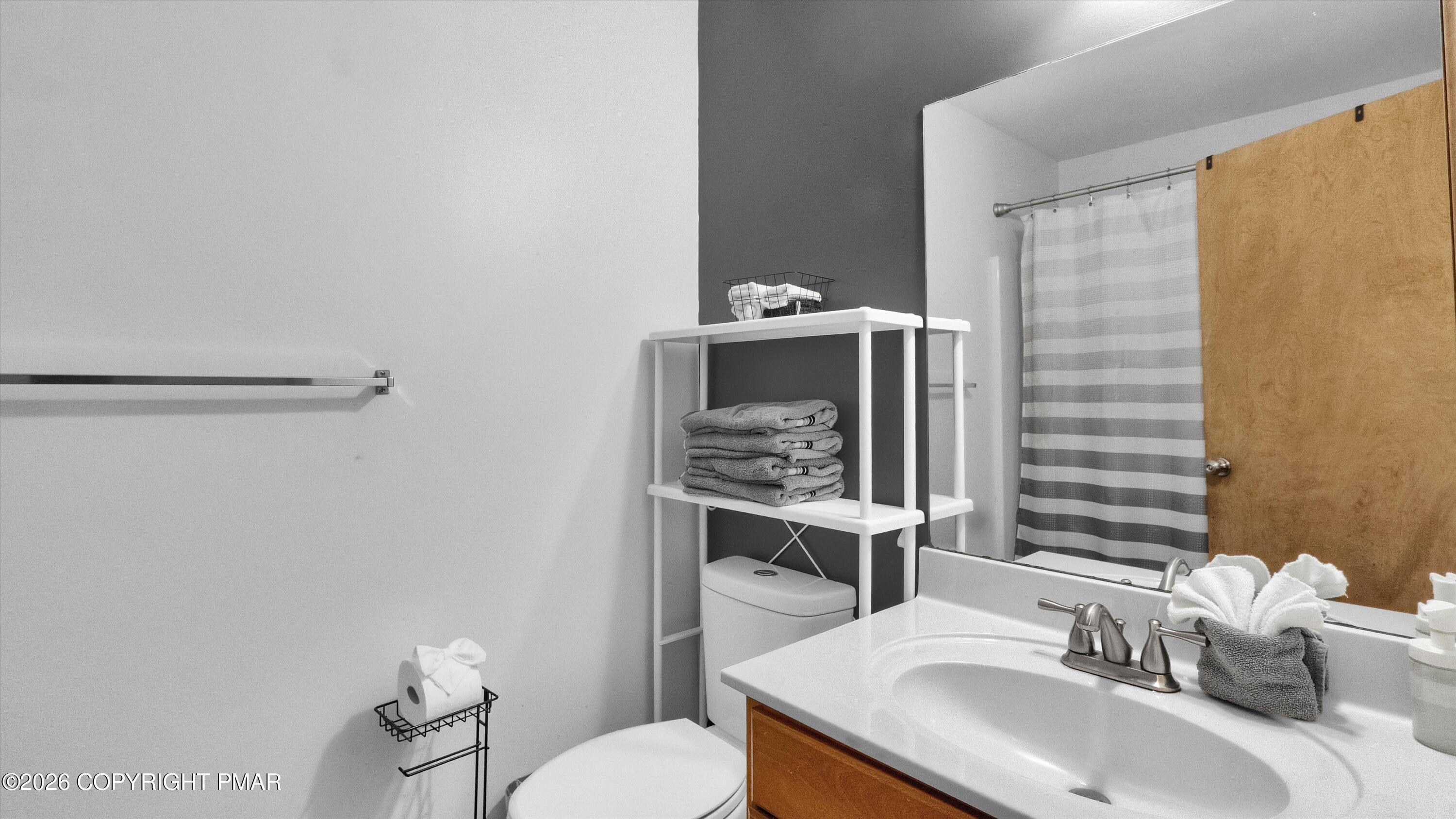1727 Clover Road North Long Pond, PA 18334 - Photo 36 of 47 27-DSC06534