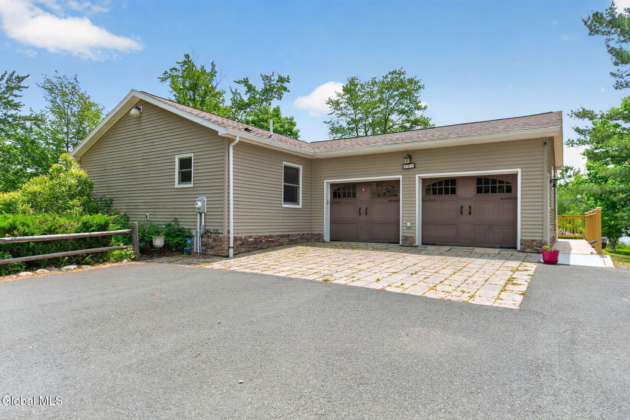 99 Turnabout Road Sand Lake, NY 12196 - Photo 17 of 64 17-web-or-mls-99-turnabout-rd