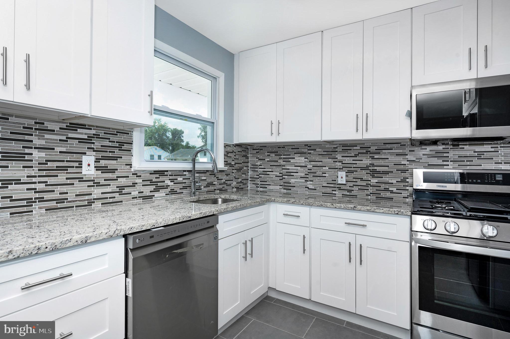 42 Lumar Road Trenton, NJ 08648 - Photo 12 of 30