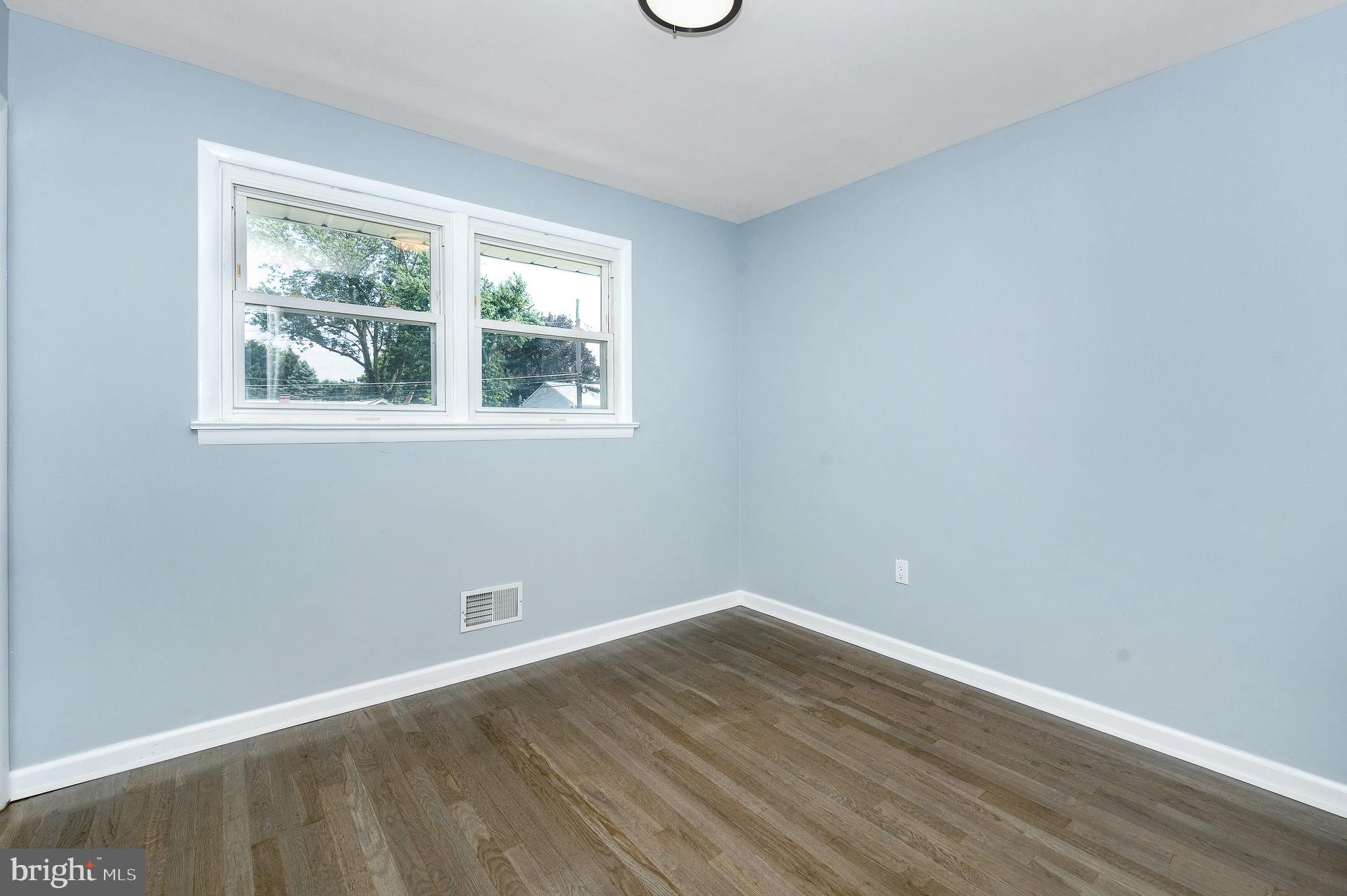 42 Lumar Road Trenton, NJ 08648 - Photo 19 of 30