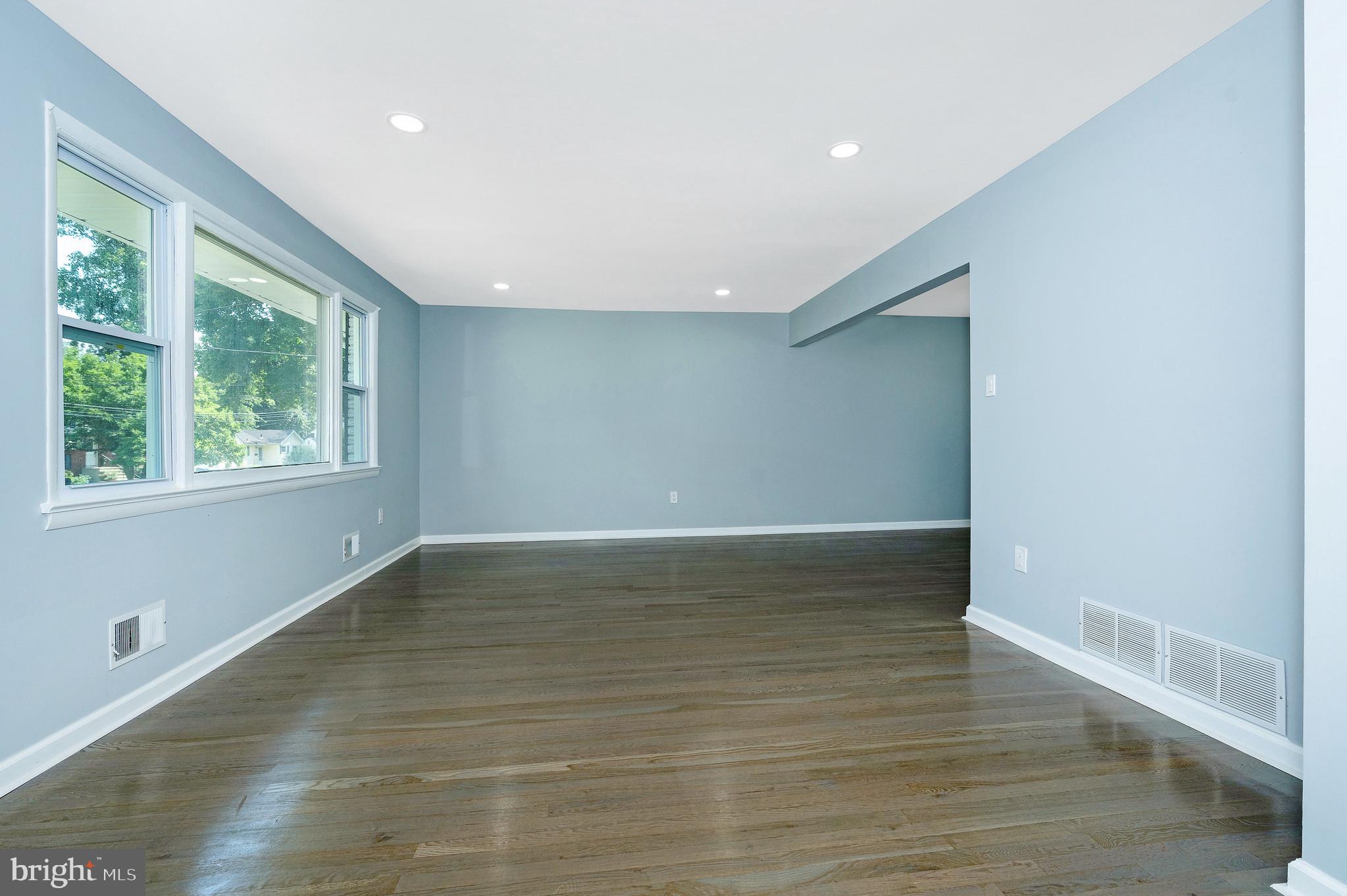 42 Lumar Road Trenton, NJ 08648 - Photo 6 of 30