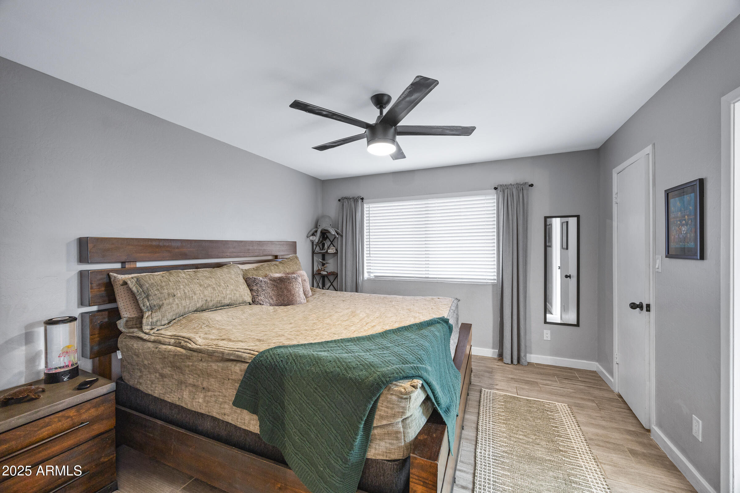 17827 North 9th Avenue Phoenix, AZ 85023 - Photo 14 of 29 a bedroom with a bed and window
