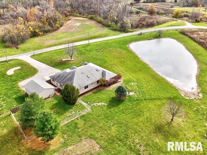 28809 Pleasant Dale Road Girard, IL 62640 - Photo 54 of 58