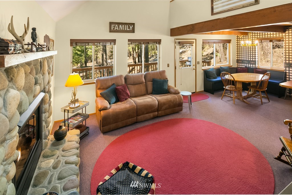 530 Highland Loop Ronald, WA 98940 - Photo 5 of 40 Gallery Image 5
