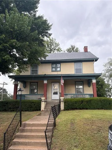 $174,900 | 1404 South 8th Street, Atchison, KS 66002