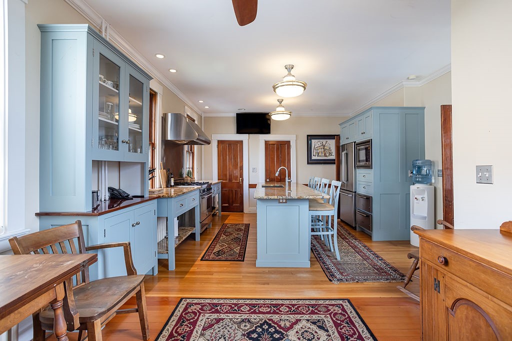 10 Bull Street Newport, RI 02840 - Photo 13 of 50