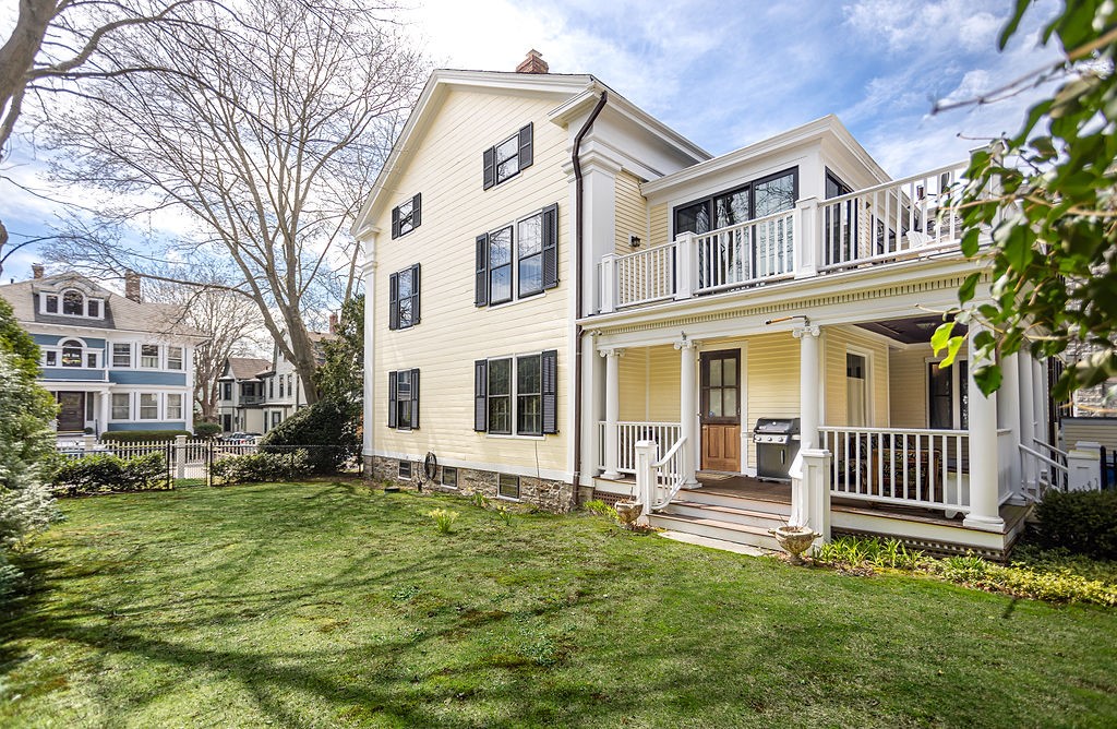 10 Bull Street Newport, RI 02840 - Photo 4 of 50
