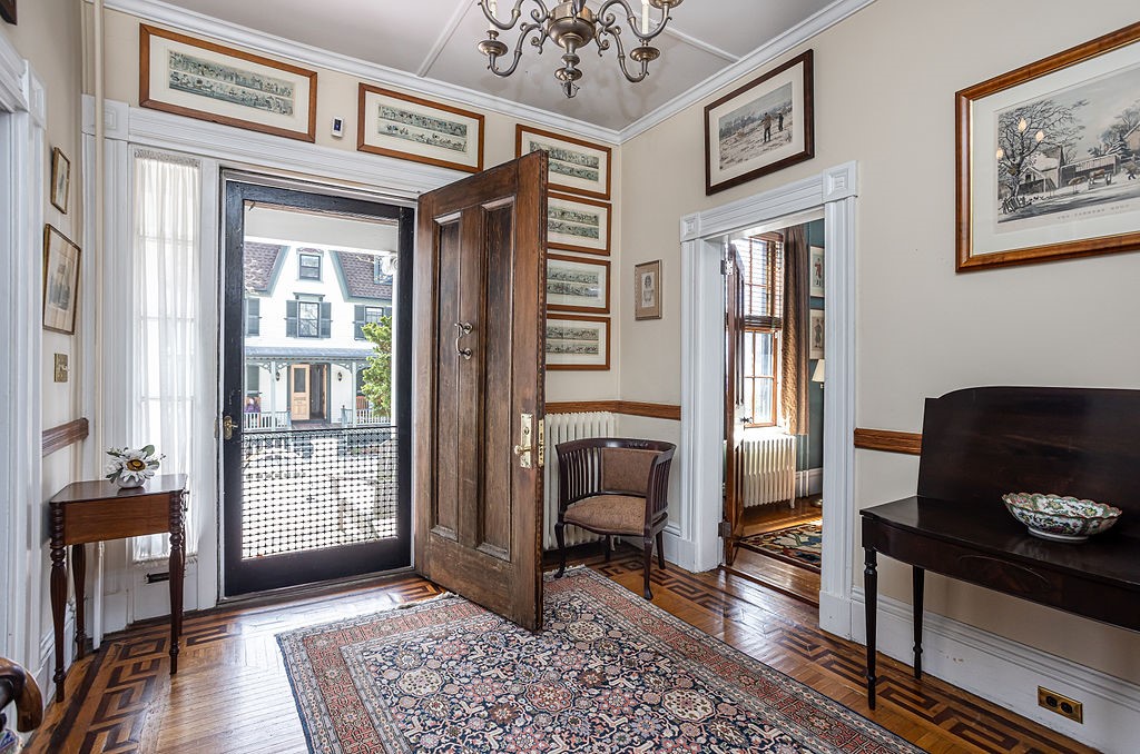 10 Bull Street Newport, RI 02840 - Photo 8 of 50
