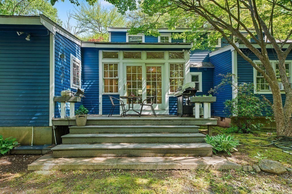 49 Ashcroft Road Sharon, MA 02067 - Photo 7 of 41