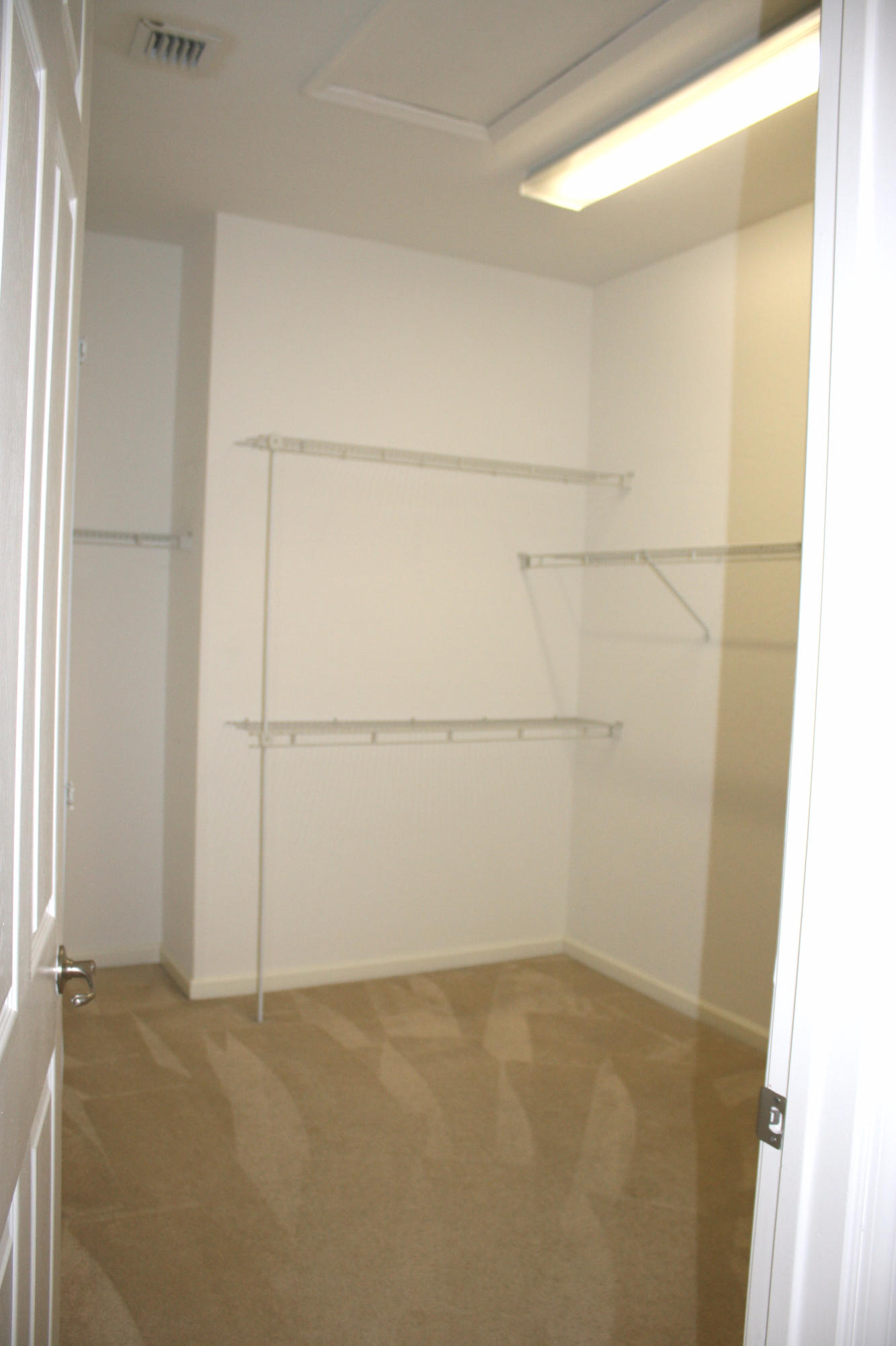 326 Southwest Walking Path Stuart, FL 34997 - Photo 30 of 49 a view of small space