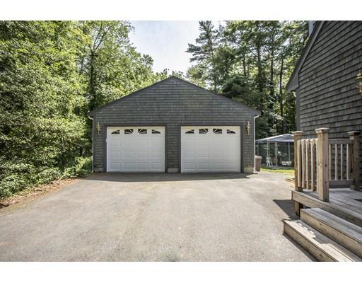 121 Chipaway Road Freetown, MA 02717 - Photo 5 of 37 a house with a outdoor space