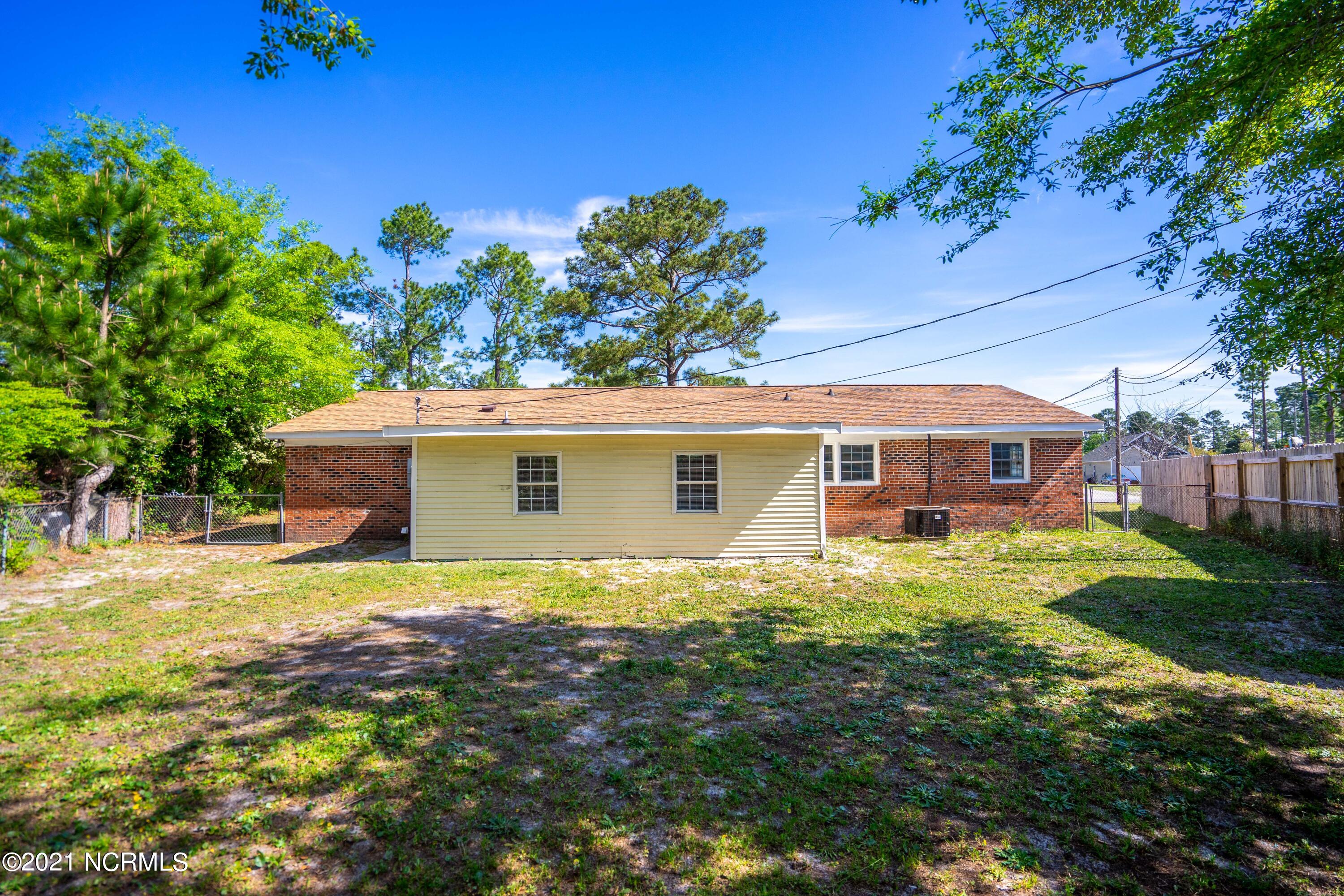626 Governors Road Wilmington, NC 28411 - Photo 12 of 36 626 Governors Road-13