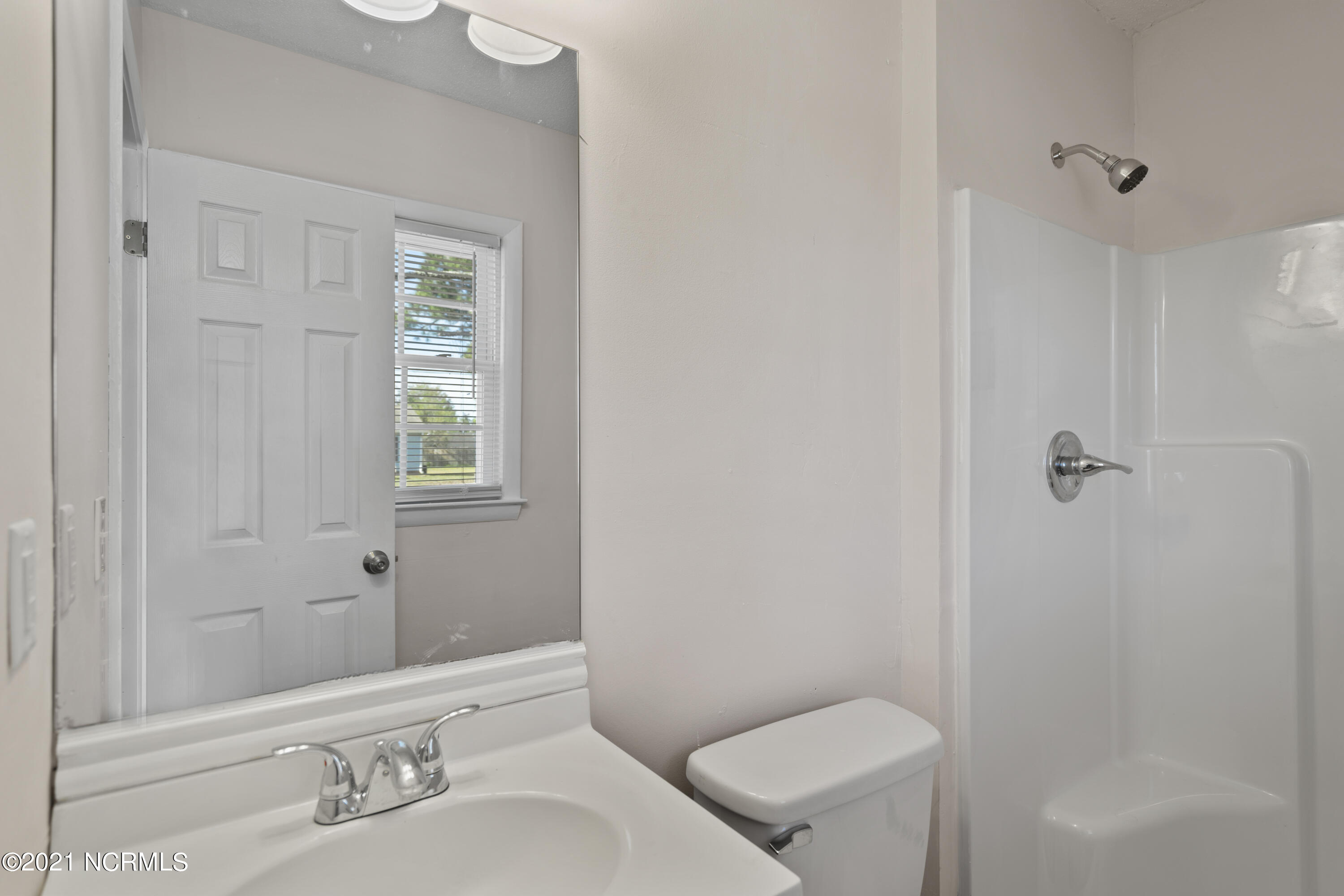 626 Governors Road Wilmington, NC 28411 - Photo 24 of 36 626 Governors Rd HDR (21)